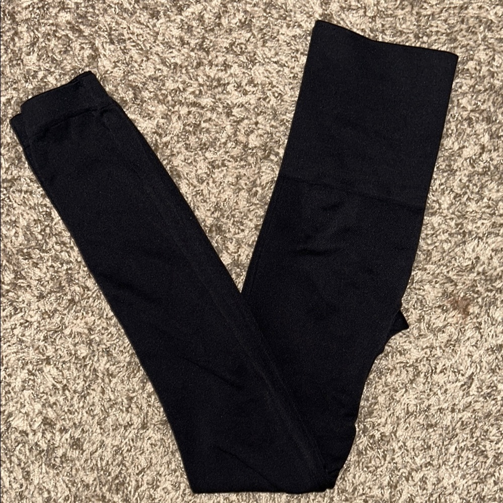 SPANX Black Leggings Full-Length Form-Fitting